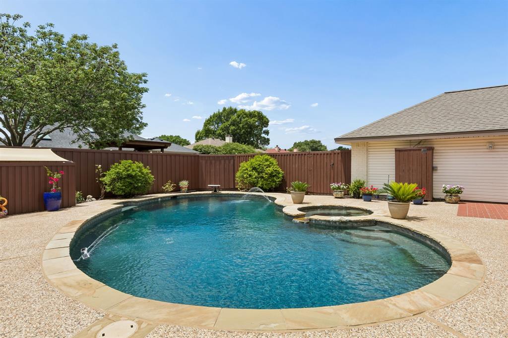 4532 Crowley Drive Property Photo 4