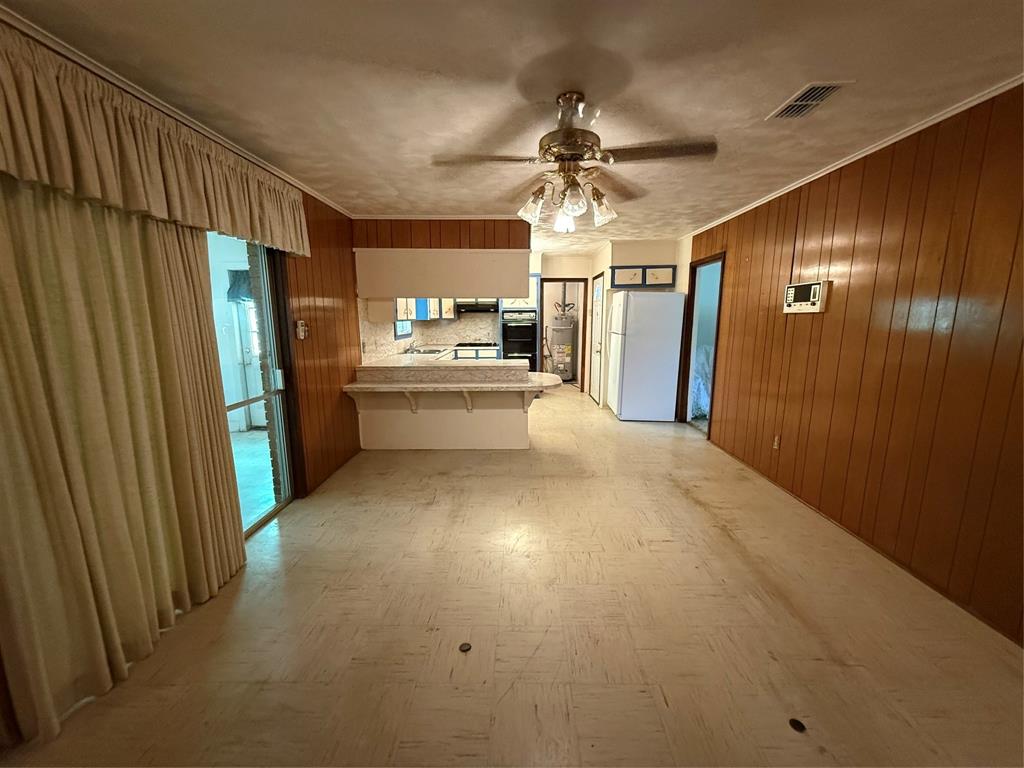 3113 Logan Street Property Photo 7