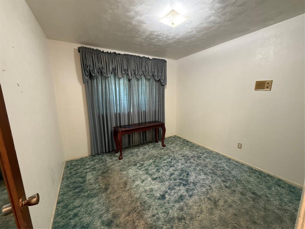 3113 Logan Street Property Photo 11