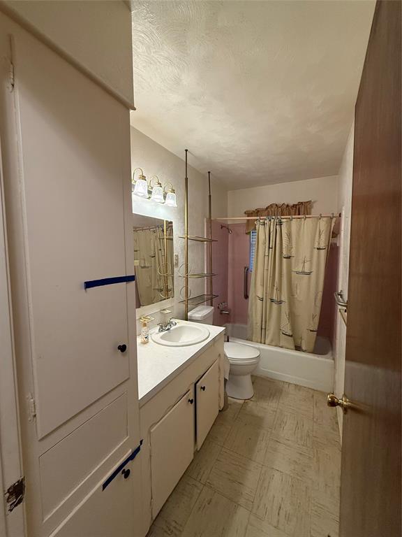3113 Logan Street Property Photo 13