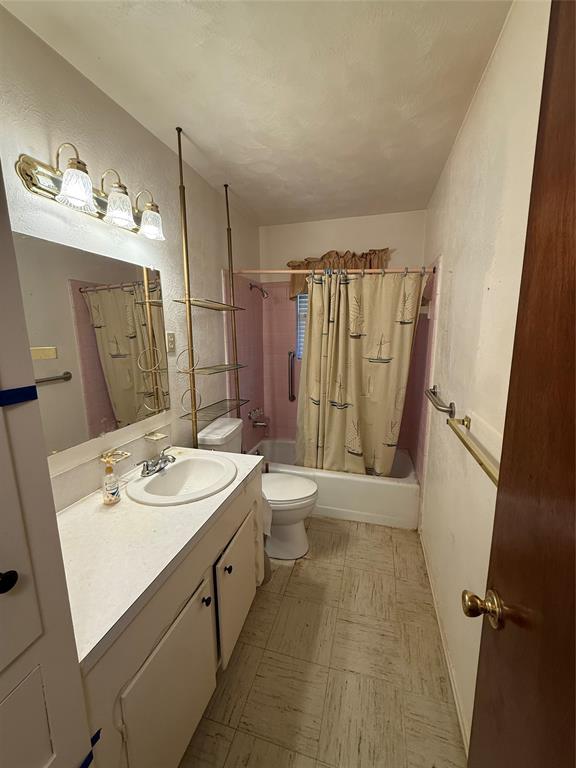3113 Logan Street Property Photo 14