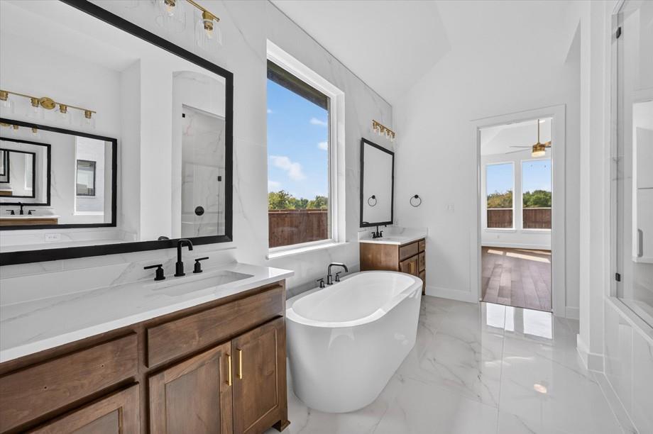 3601 Truro Street Property Photo 15