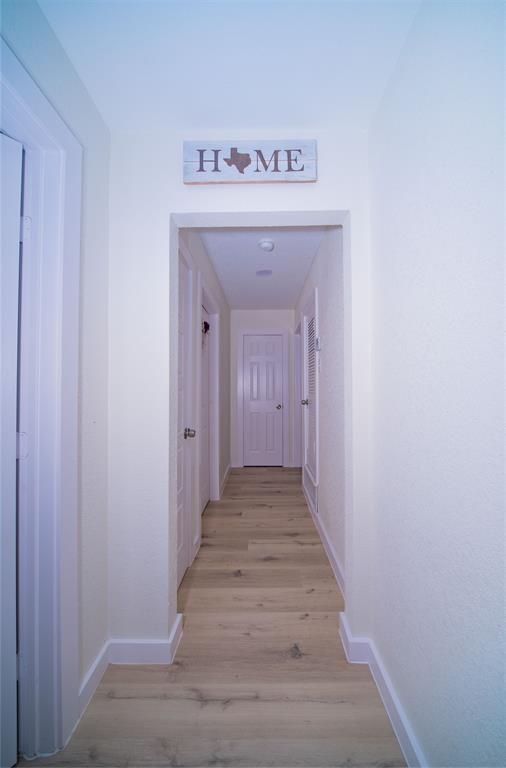 107 W Purdom Avenue Property Photo 8