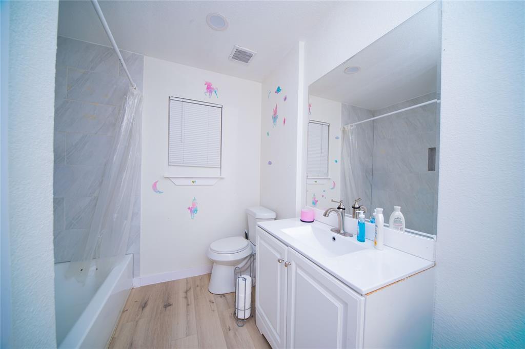 107 W Purdom Avenue Property Photo 13