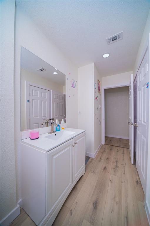 107 W Purdom Avenue Property Photo 15