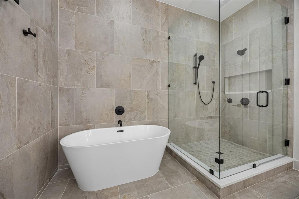 2307 Kings Road Property Photo 31
