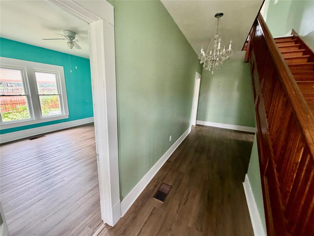 407 S Lamar Street Property Photo 29