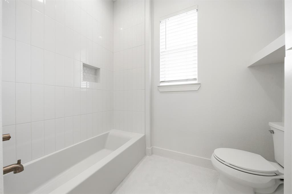 1321 Tahonta Drive Property Photo 21