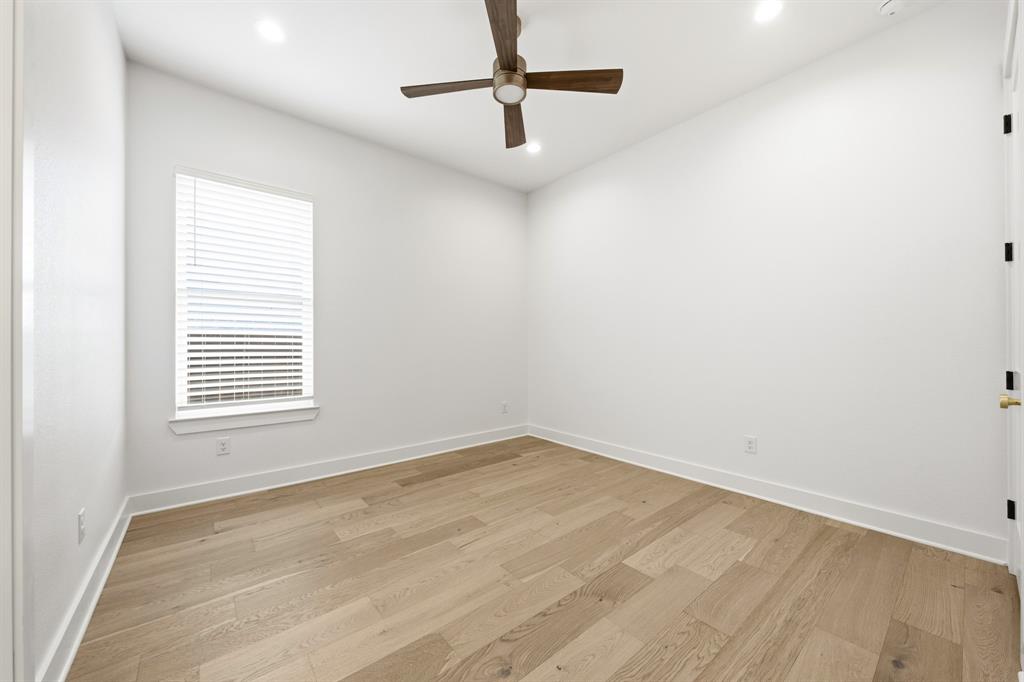 1321 Tahonta Drive Property Photo 23