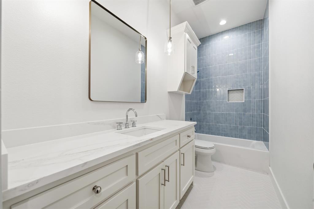 1321 Tahonta Drive Property Photo 24
