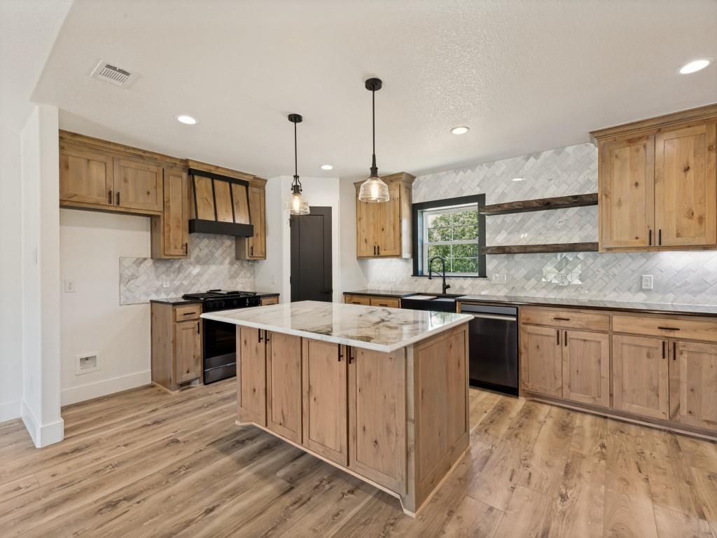 271 Rolling Ranch Boulevard Property Photo 16