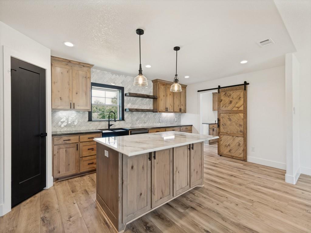 271 Rolling Ranch Boulevard Property Photo 17