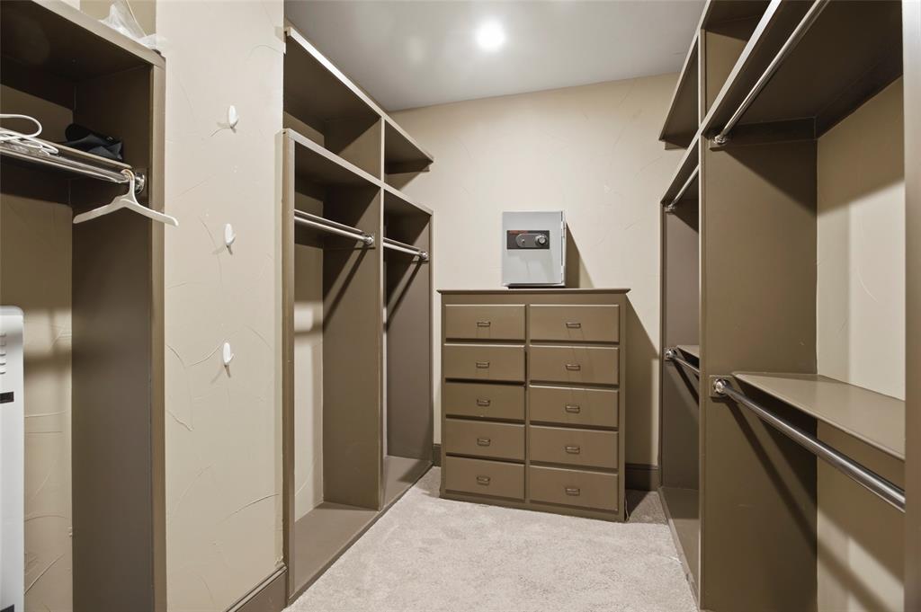 501 Samuels Avenue 230 Property Photo 23