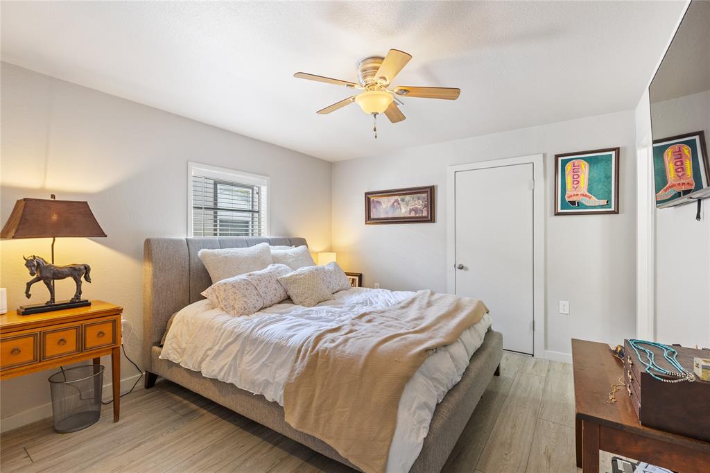 3804 Sandy Beach Drive Property Photo 8