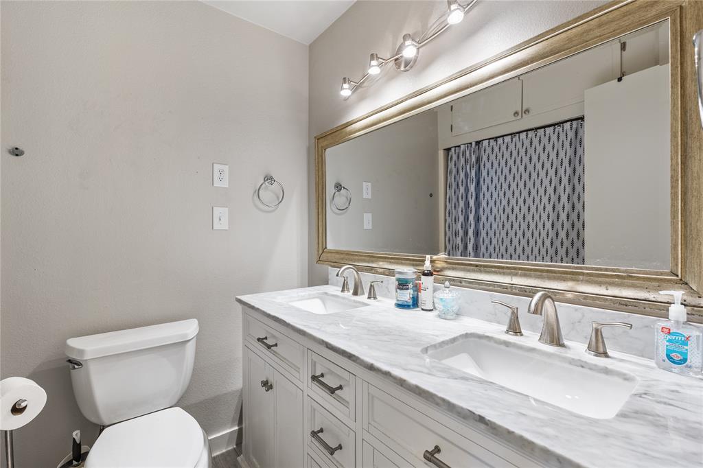 3804 Sandy Beach Drive Property Photo 9