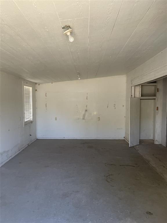 3804 Sandy Beach Drive Property Photo 13