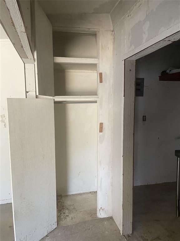 3804 Sandy Beach Drive Property Photo 16