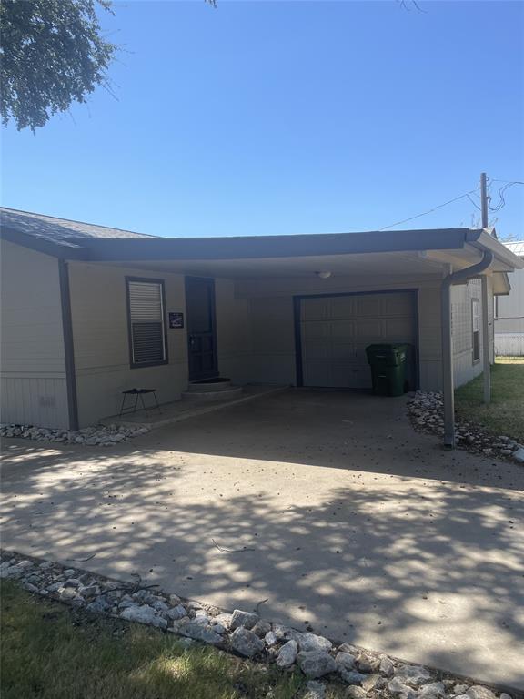 3804 Sandy Beach Drive Property Photo 21