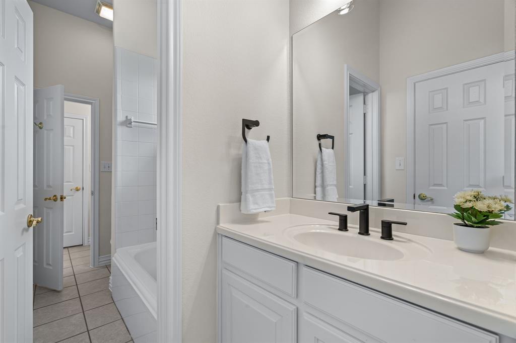 2505 Winthrop Hill Road Property Photo 23