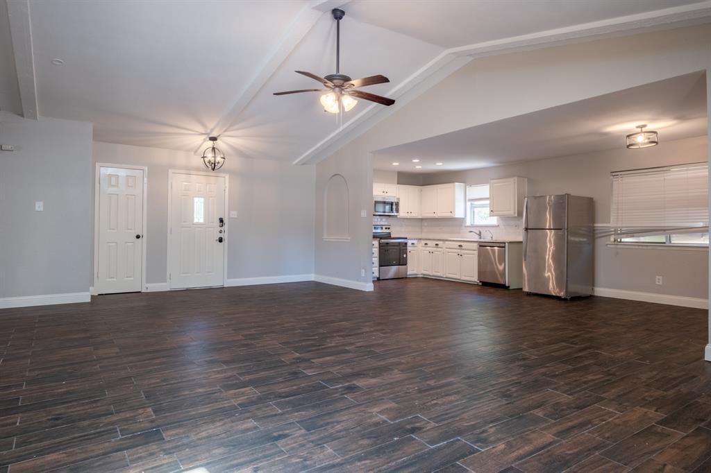1607 College Parkway Property Photo 17
