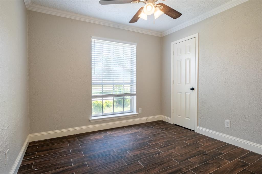 1607 College Parkway Property Photo 18