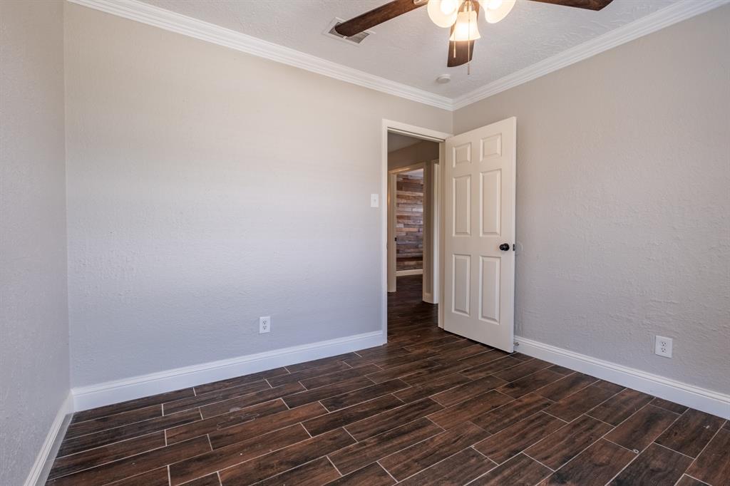 1607 College Parkway Property Photo 19