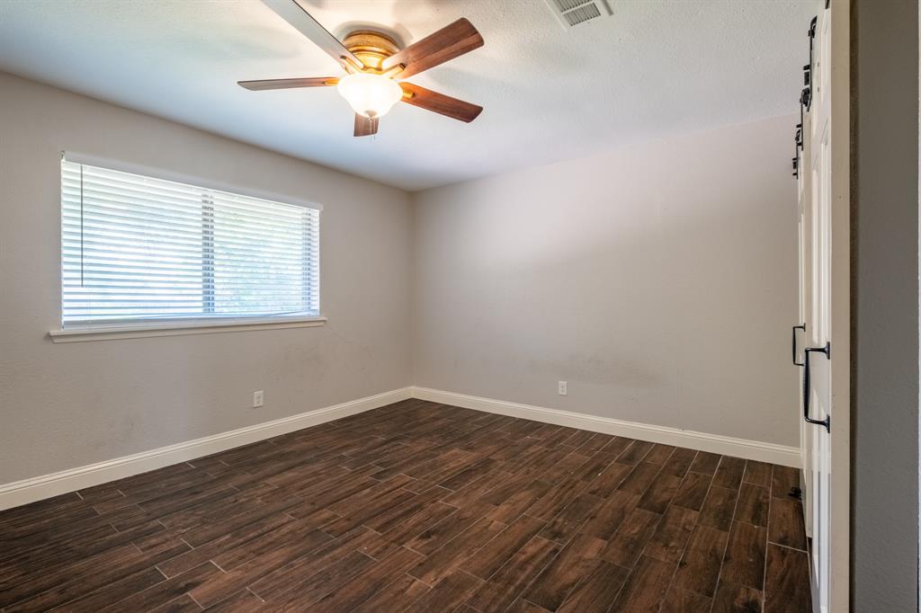 1607 College Parkway Property Photo 27