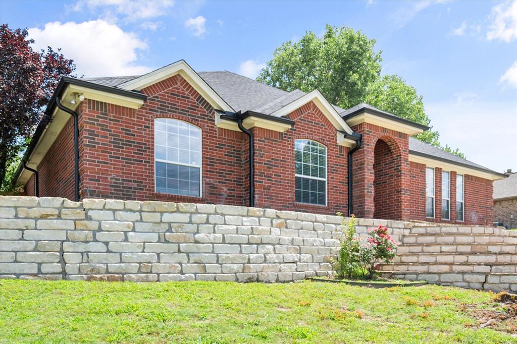 2110 Timber Cove Court Property Photo 1