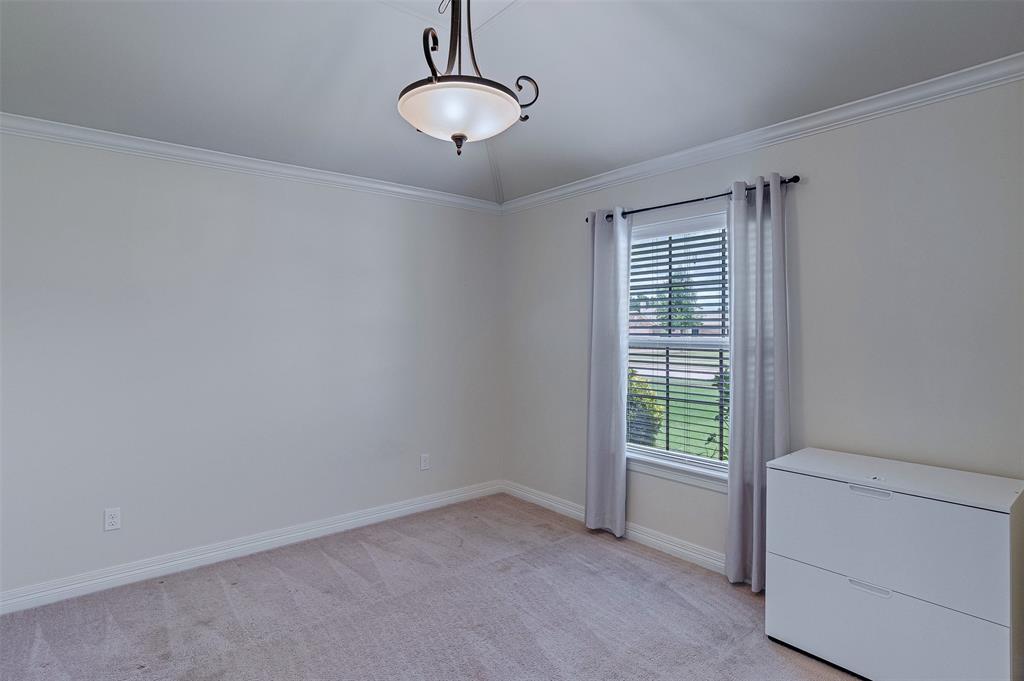 2607 Switchgrass Drive Property Photo 9
