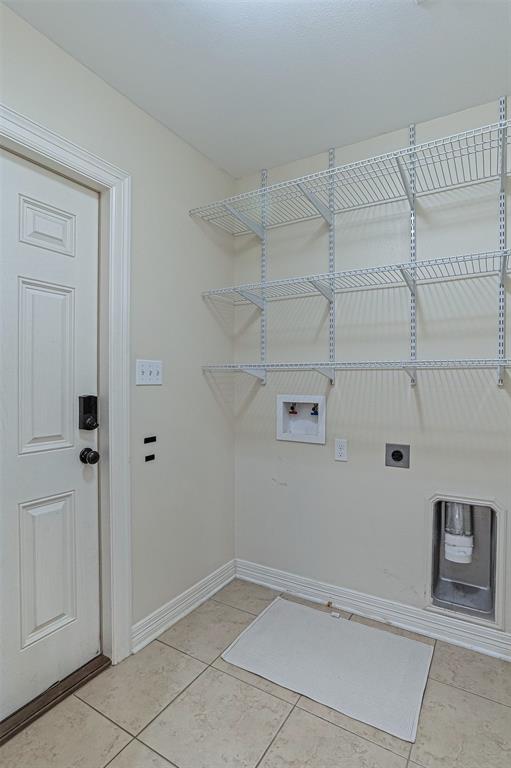 2607 Switchgrass Drive Property Photo 25