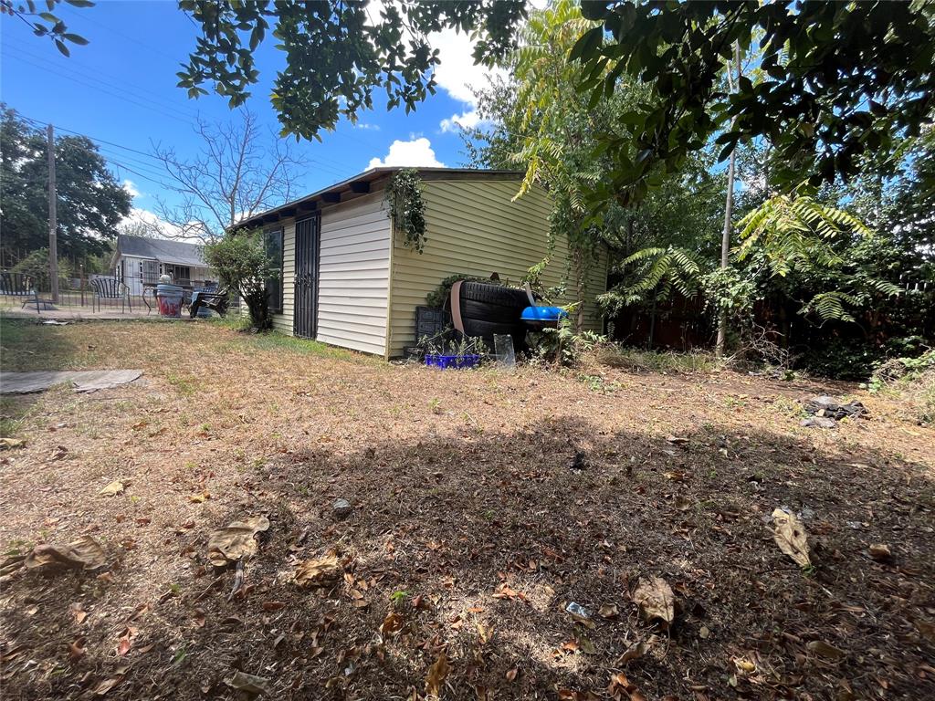 4305 Canal Street Property Photo 24