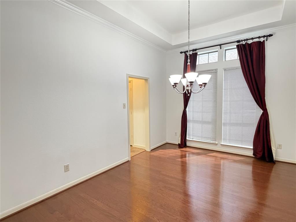 5852 Windy Meadow Lane Property Photo 6