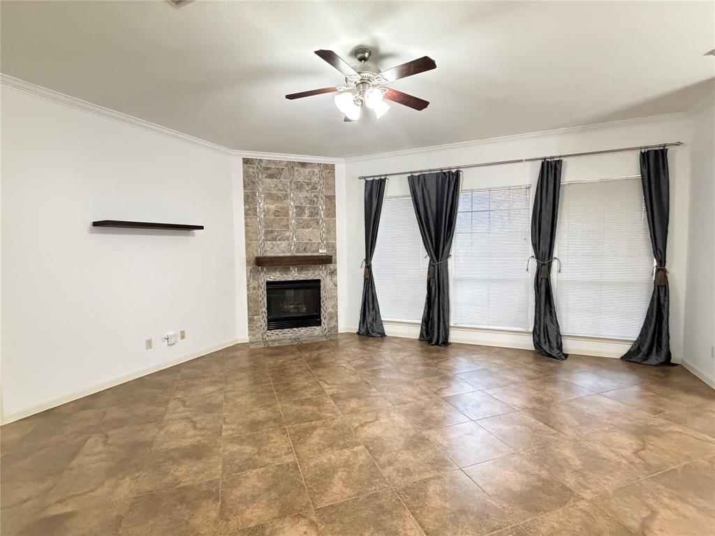 5852 Windy Meadow Lane Property Photo 8