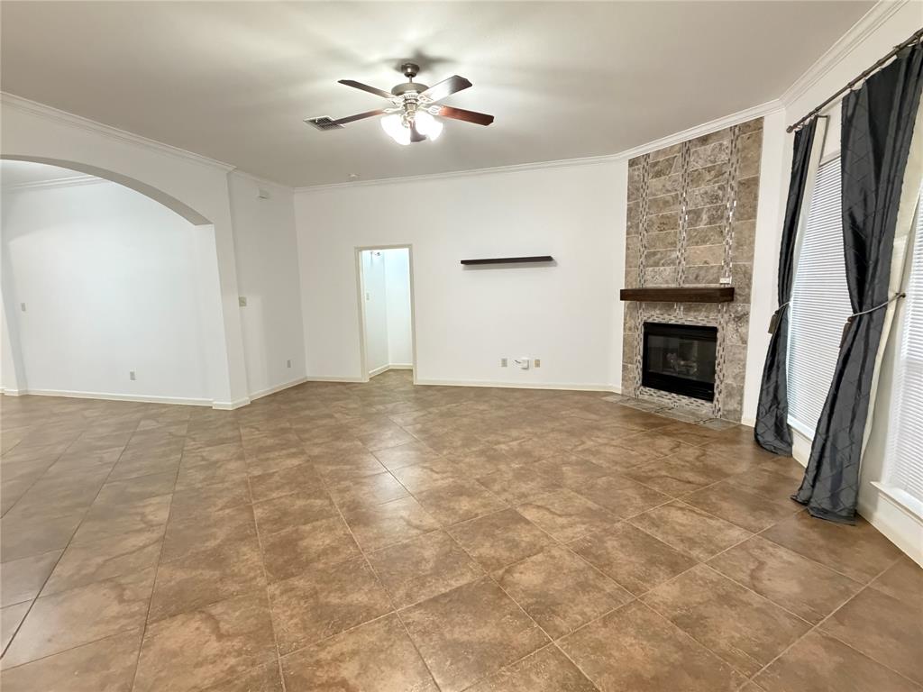 5852 Windy Meadow Lane Property Photo 12