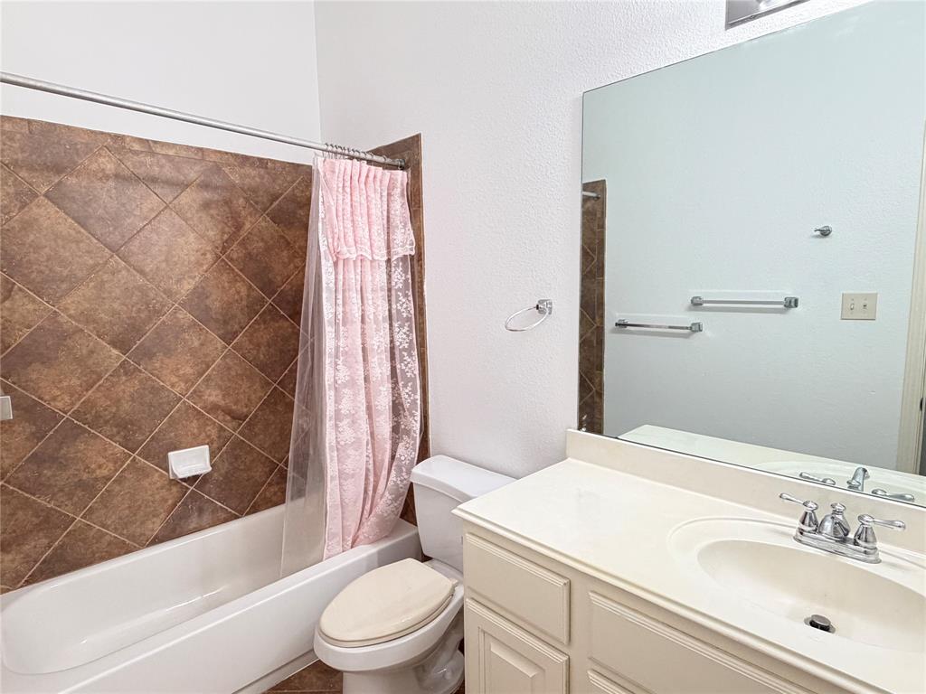 5852 Windy Meadow Lane Property Photo 22