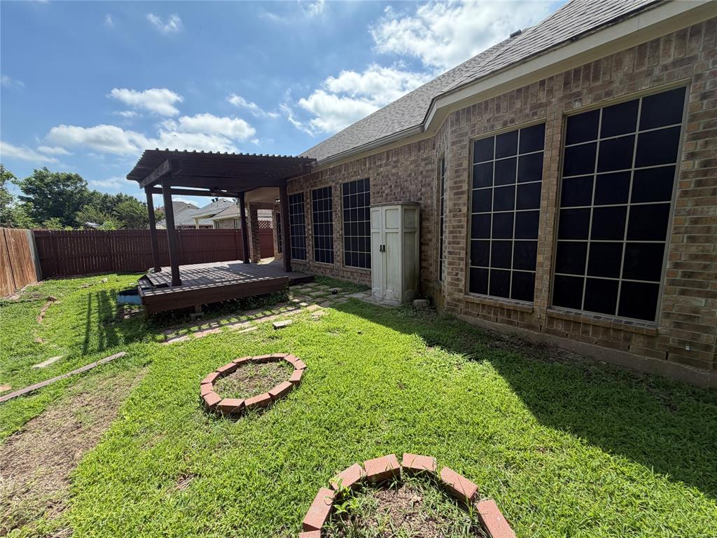 5852 Windy Meadow Lane Property Photo 32