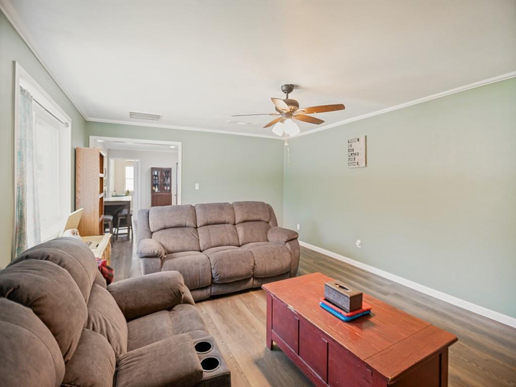 7041 Payte Lane Property Photo 10