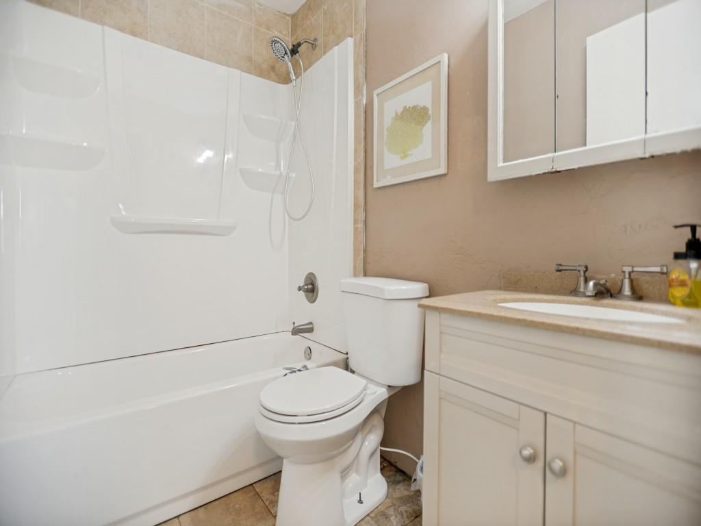 7041 Payte Lane Property Photo 23