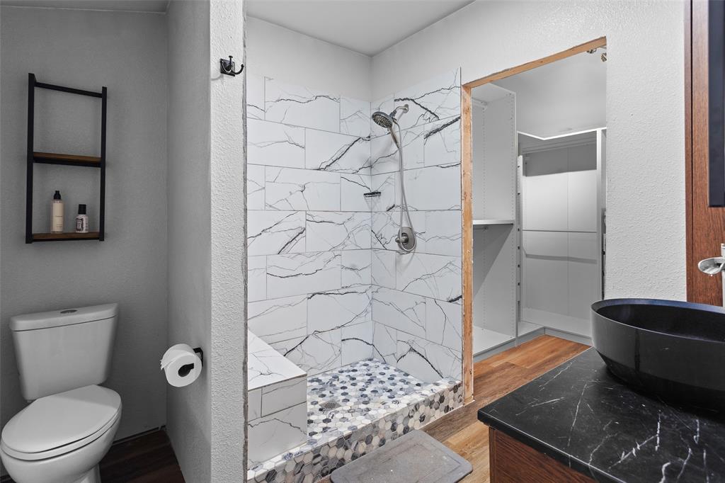 108 Blue Moon Court Property Photo 11