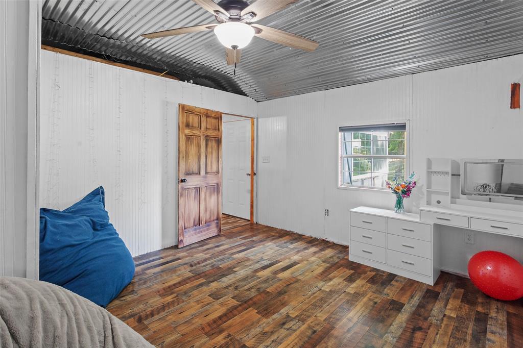 108 Blue Moon Court Property Photo 19