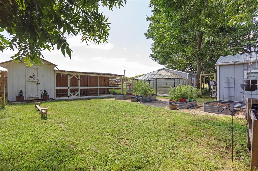 108 Blue Moon Court Property Photo 24