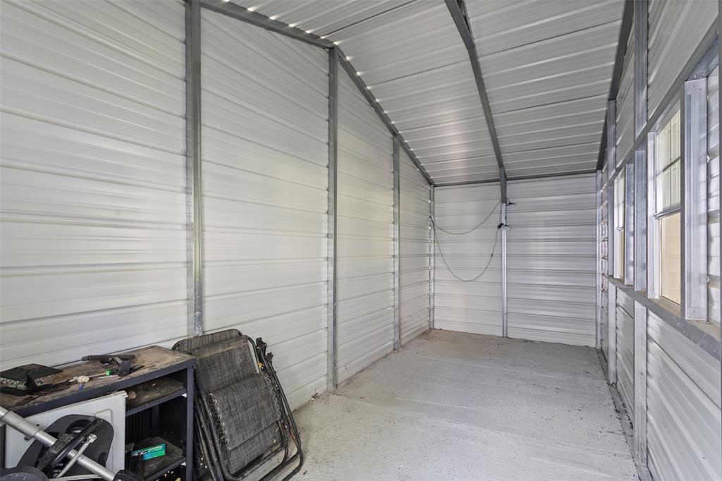 108 Blue Moon Court Property Photo 30