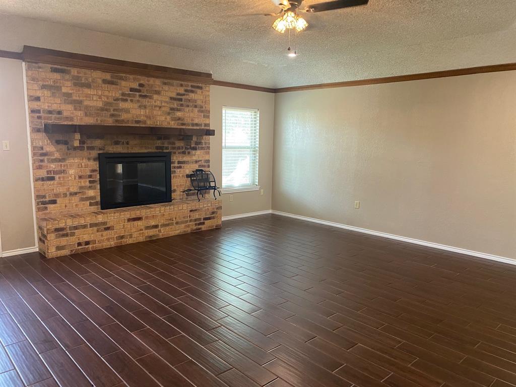4633 Beall Boulevard Property Photo 7