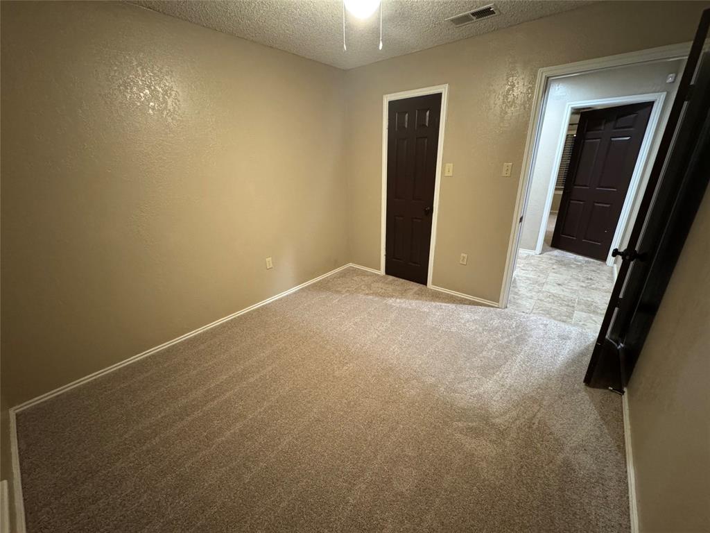 4633 Beall Boulevard Property Photo 23