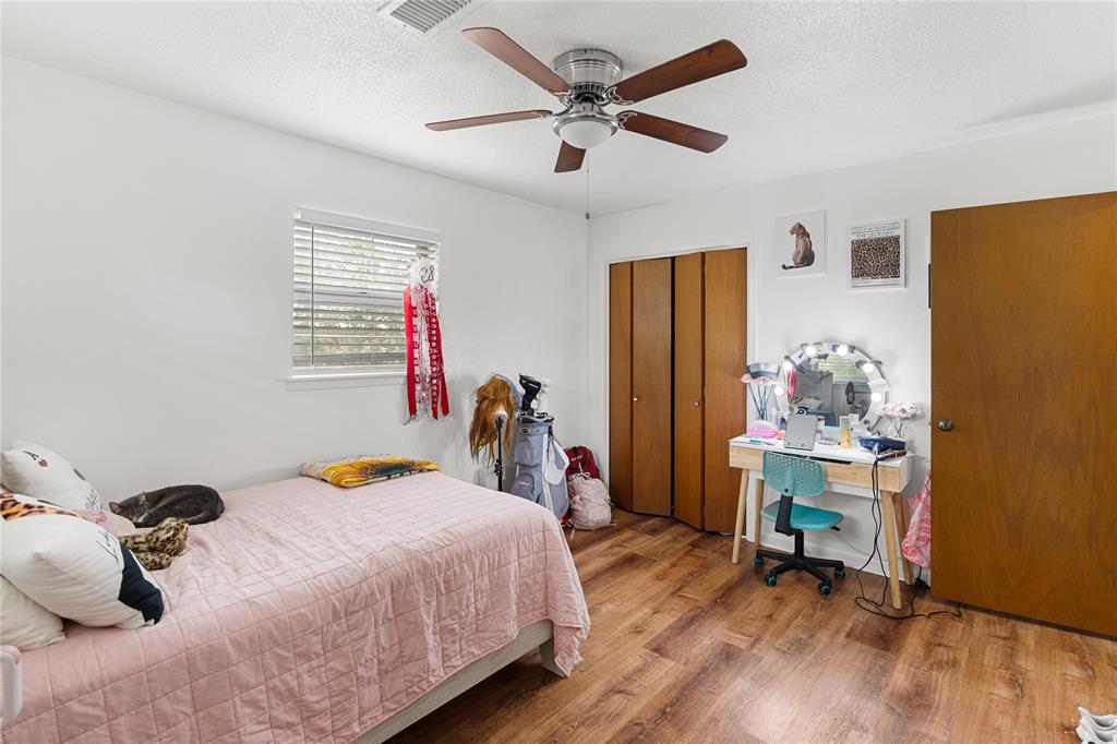 603 E 5th Street Property Photo 17