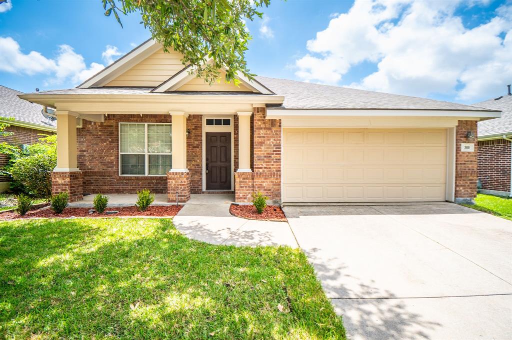 305 Highland Ridge Drive Property Photo 1
