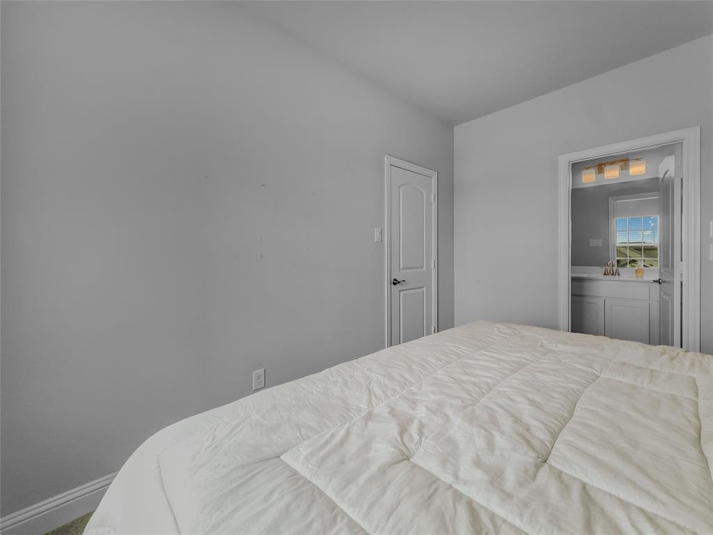116 Chaco Drive Property Photo 12