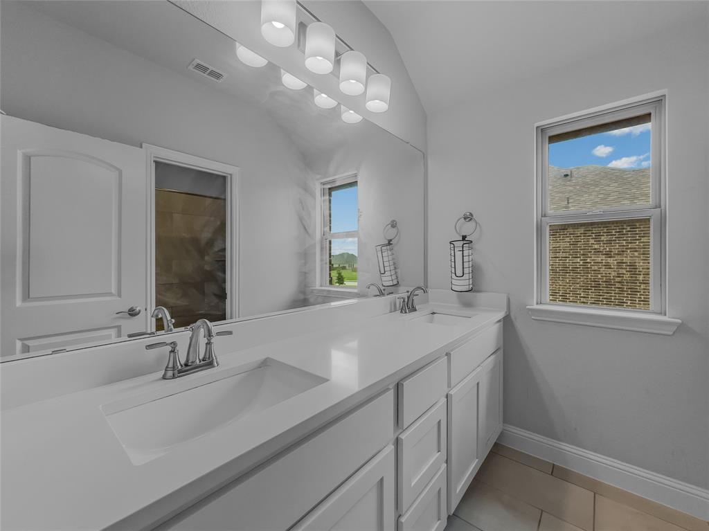 116 Chaco Drive Property Photo 14