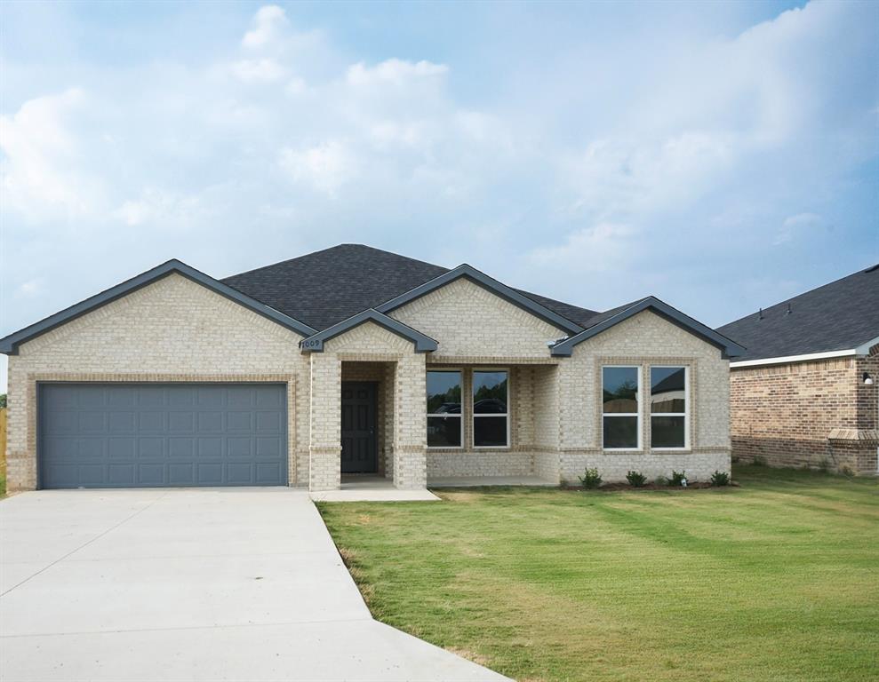 1009 Springview Lane Property Photo 1