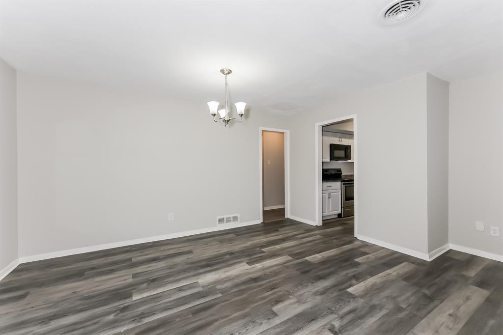 1327 Templecliff Drive Property Photo 4